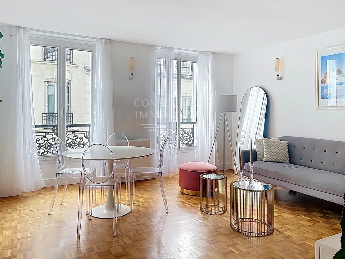 Apartment in Gros Caillou, Paris 7e Arrondissement, Paris 2 - 19051784