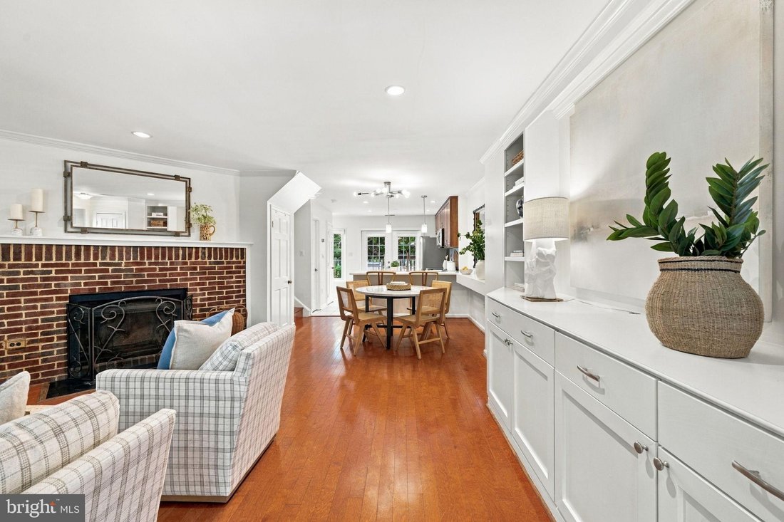 Townhouse in Alexandria, Virginia, United States 5 - 19053032
