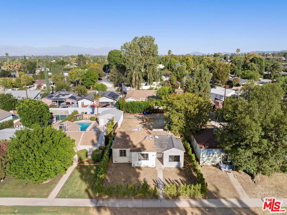 House in Los Angeles, California, United States 1 - 19055106