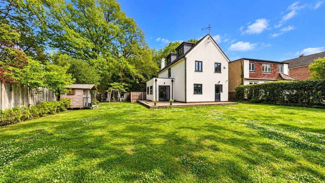 Haus in Horsell, Woking, England 2 - 18108282