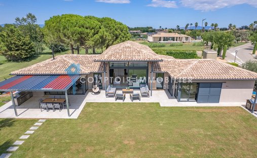 Villa in Navata, Katalonien, Spanien 1