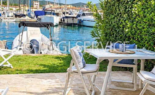 House in Grimaud, Provence-Alpes-Côte d'Azur, France 1