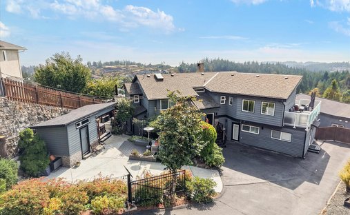 Casa a Colwood, Columbia Britannica, Canada 1