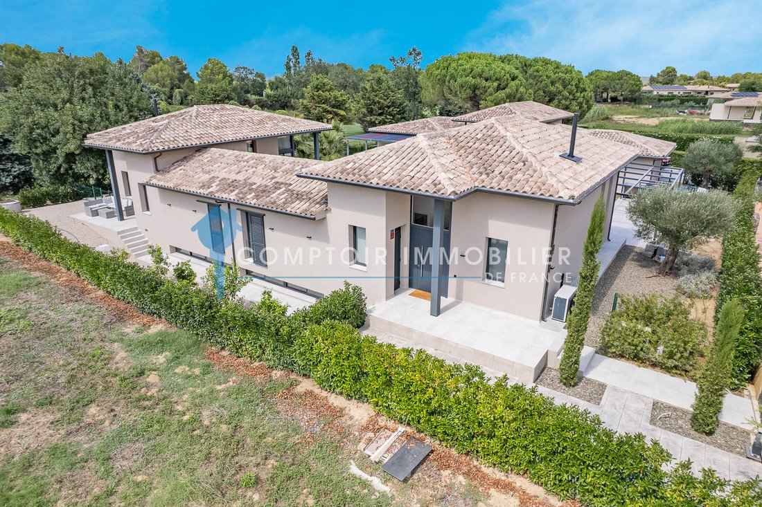 Villa in Navata, Katalonien, Spanien 3 - 19054687