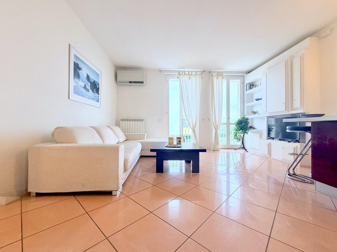 Wohnung in Tonfano, Pietrasanta, Italien 1 - 19054203