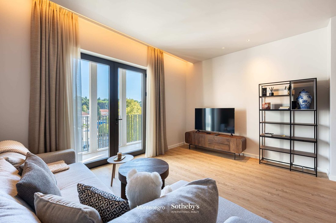 Apartment in Tivat, Tivat Municipality, Montenegro 4 - 19055001