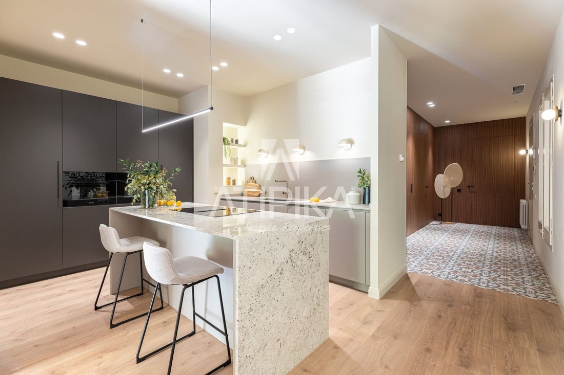 Apartment in Eixample, Barcelona, Spain 5 - 19055000