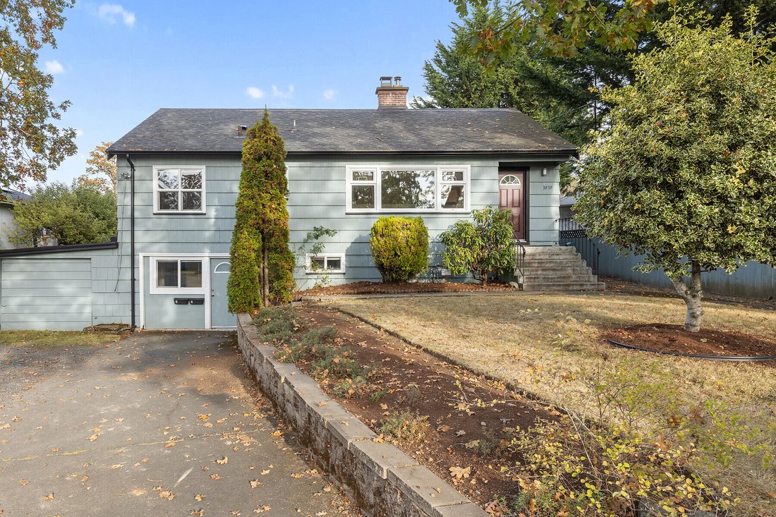 Casa a Saanich, Columbia Britannica, Canada 1 - 18003008
