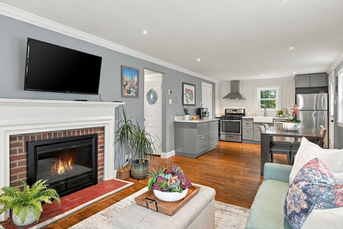 House in Swampscott, Massachusetts, United States 4 - 19053124