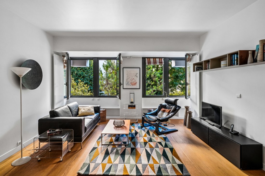 Apartment in Chaillot, Paris 16e Arrondissement, Paris 1 - 19052186