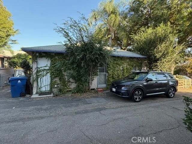 Los Angeles, California, United States 5 - 19054635