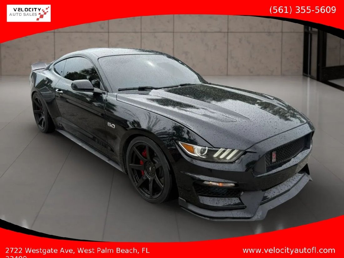 Coupe in West Palm Beach, FL, United States 1 - 19055528