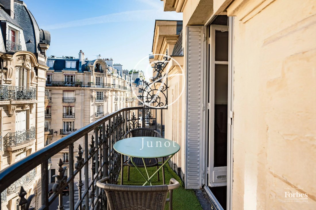 Apartment in Ecole Militaire, Paris 7e Arrondissement, Paris 3 - 19051785