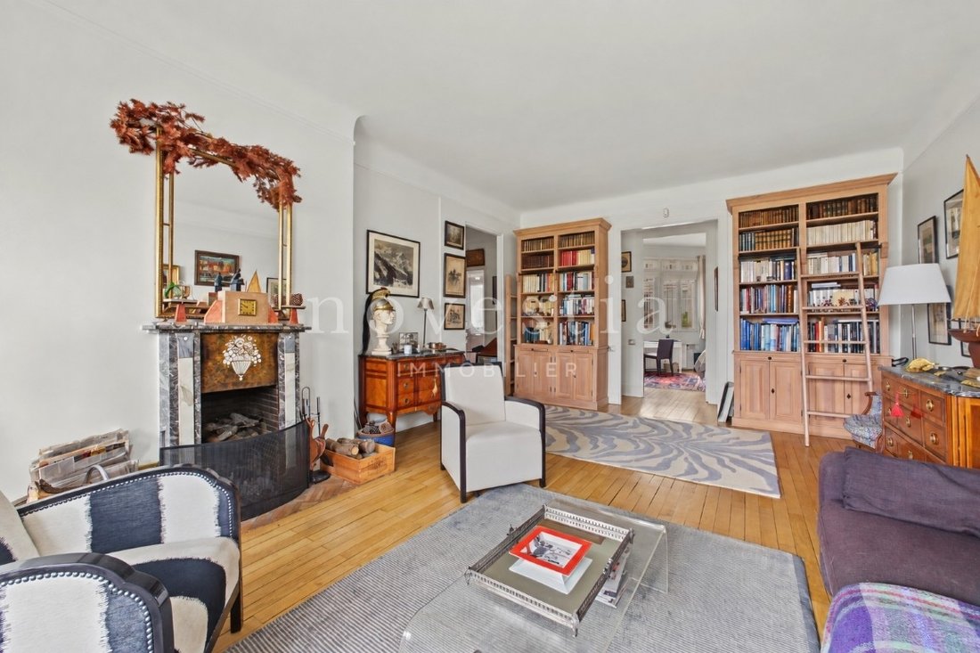 Apartment in Courcelles-Wagram, Paris 17e Arrondissement, Paris 3 - 19055003