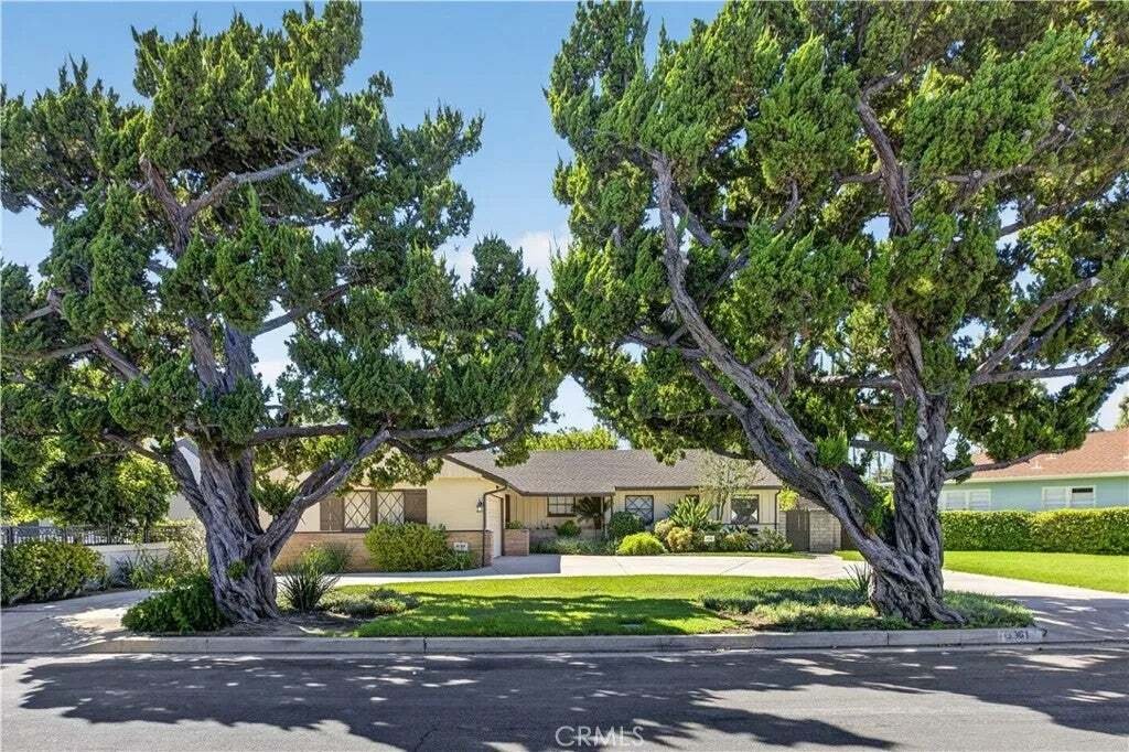 House in Los Angeles, California, United States 1 - 19054664