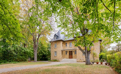 Villa à Port Ham-Village, Cergy, France 1