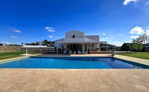 Landhaus in Maó, Balearische Inseln, Spanien 1