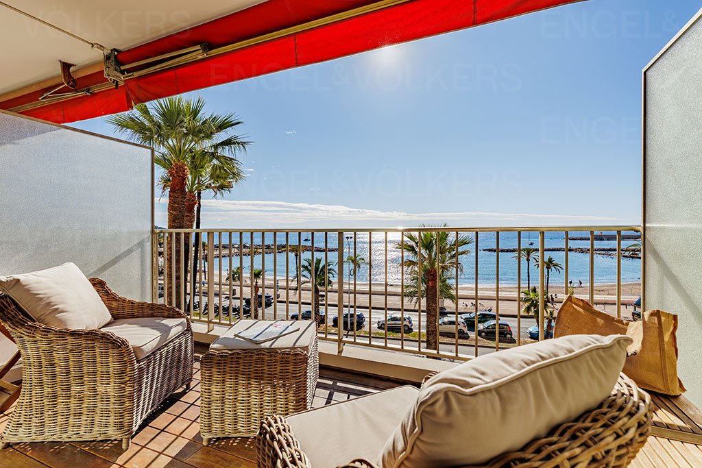 Wohnung in Menton, Provence-Alpes-Côte d'Azur, Frankreich 1 - 16268677
