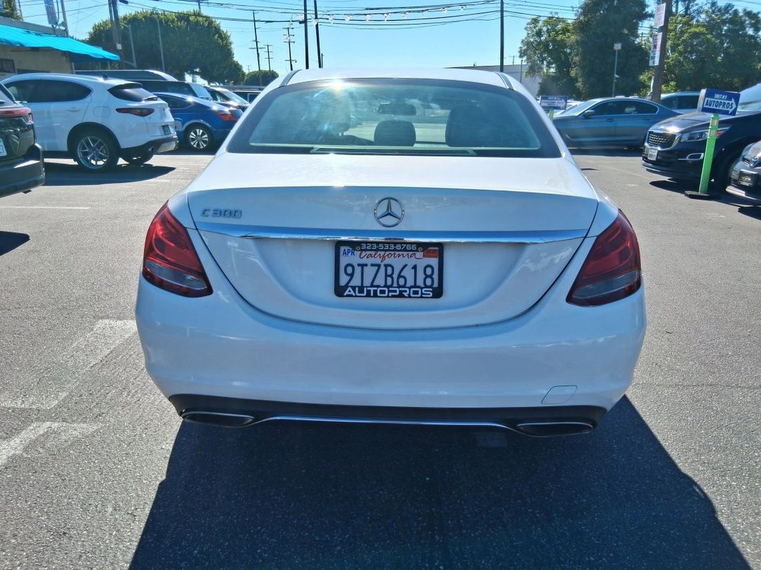 Sedan in Los Angeles, CA, United States 5 - 19055816