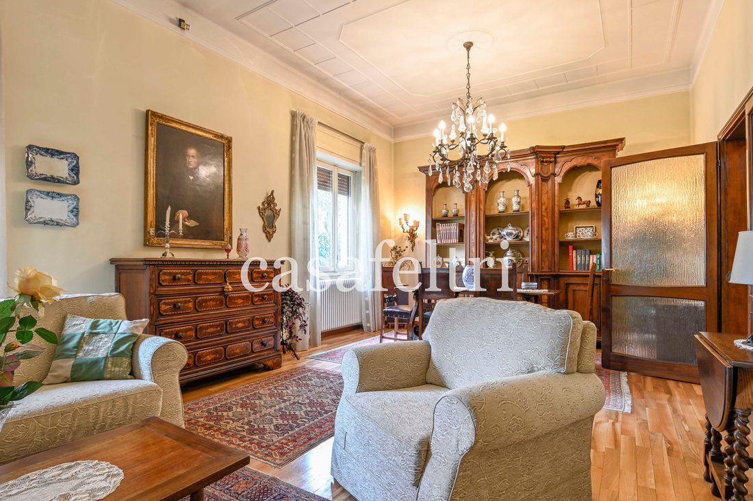 Villa in Sant'Alessandro, Bergamo, Italy 4 - 19054328