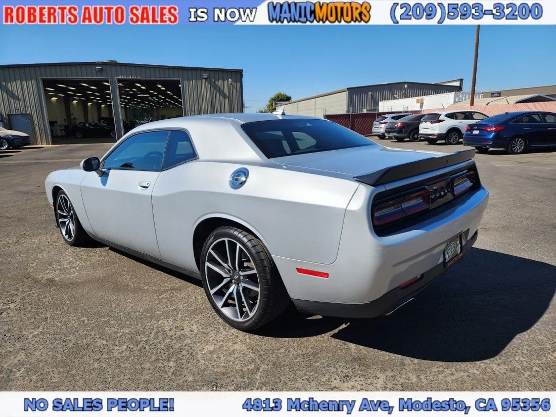 Coupe in Modesto, CA, United States 5 - 18693780