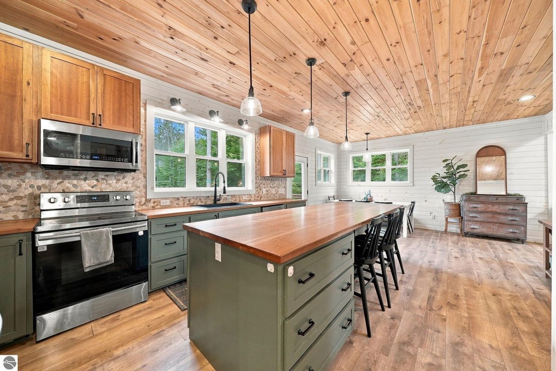 House in Kingsley, Michigan, United States 4 - 19053400
