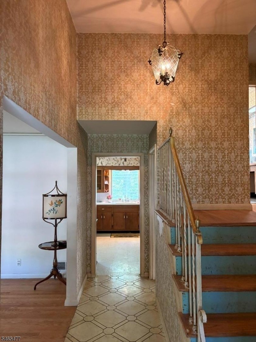 House in West Orange, New Jersey, United States 5 - 19052592