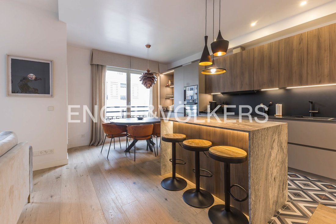 Apartment in Chamberi, Madrid, Spain 5 - 19055128