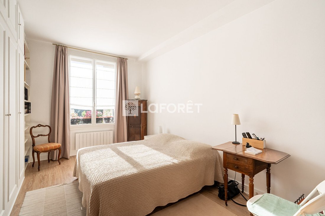 Apartment in Bois de Boulogne, Paris 16e Arrondissement, Paris 5 - 19052429