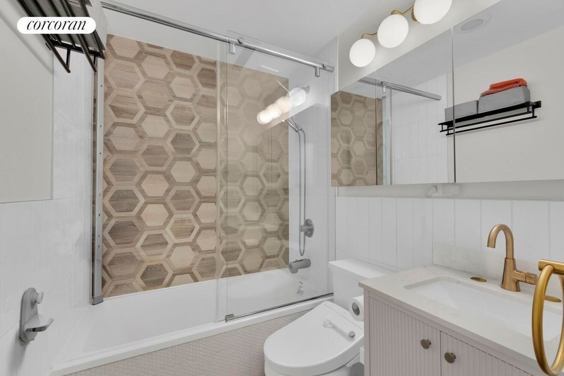 Condo in New York, New York, United States 3 - 19053111