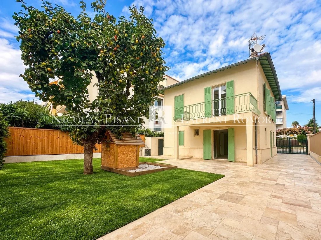 Villa in Nizza, Provence-Alpes-Côte d'Azur, Frankreich 1 - 19051895