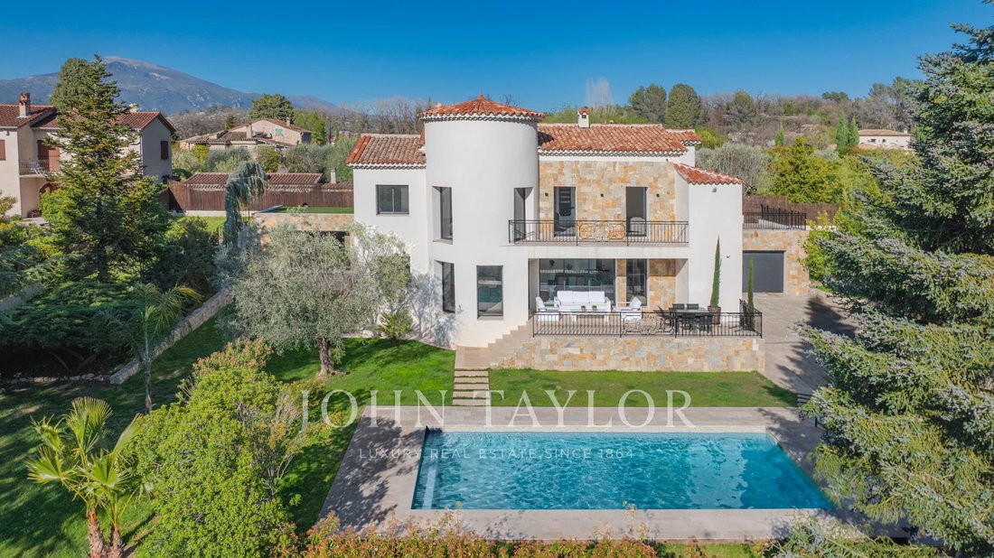 Villa a Châteauneuf-Grasse, Provenza-Alpi-Costa Azzurra, Francia 1 - 19055247