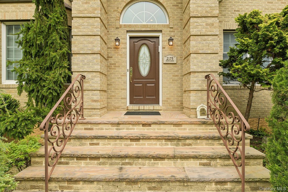 Casa a Merrick, New York, Stati Uniti 4 - 19053894