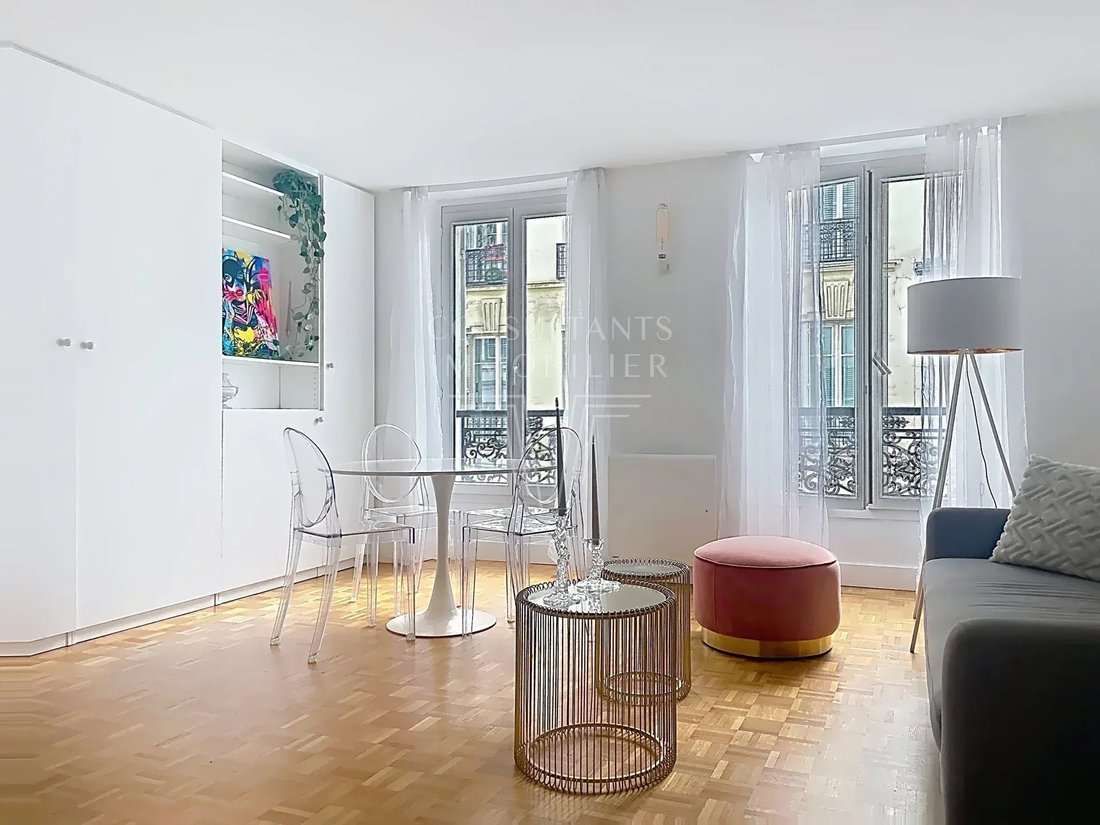 Apartment in Gros Caillou, Paris 7e Arrondissement, Paris 3 - 19051784