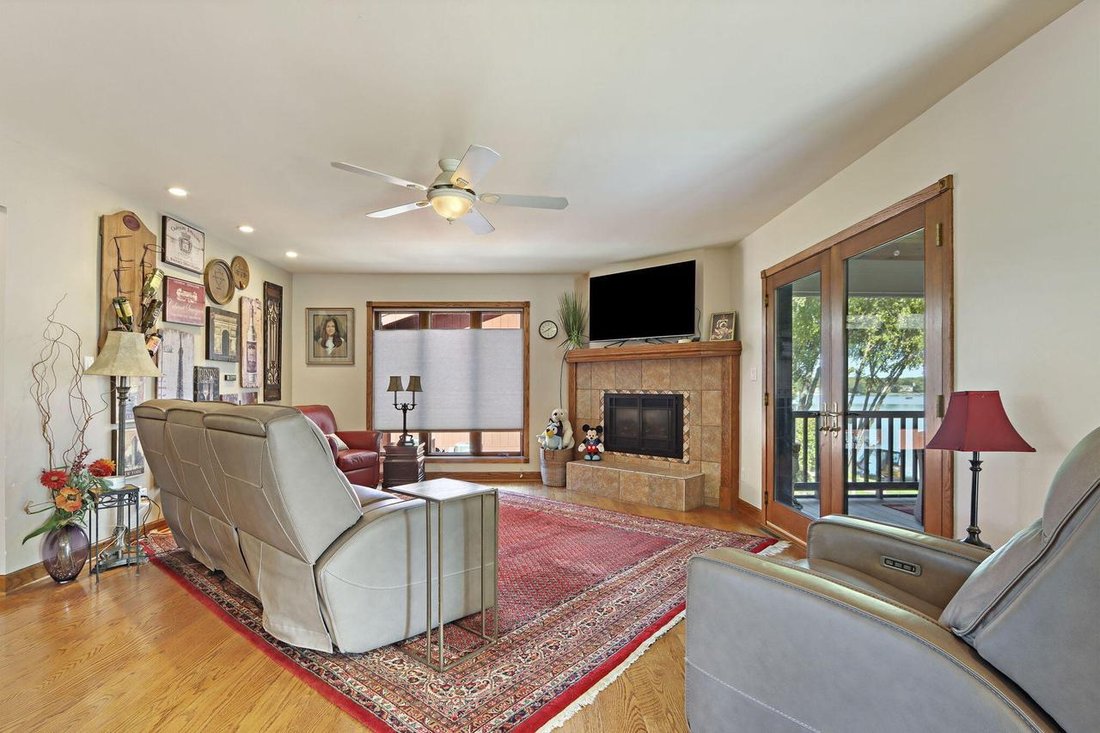 House in Spring Prairie, Wisconsin, United States 4 - 19050881