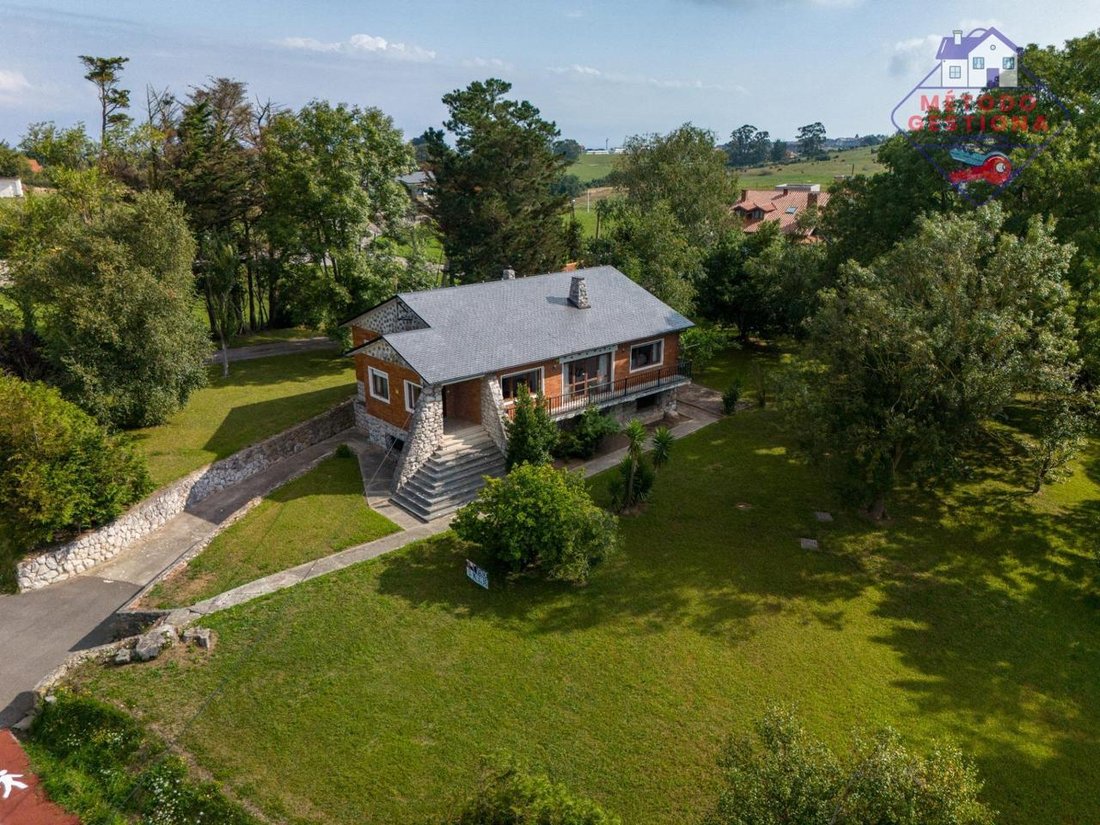 Villa in Suances, Cantabria, Spain 2 - 19054910