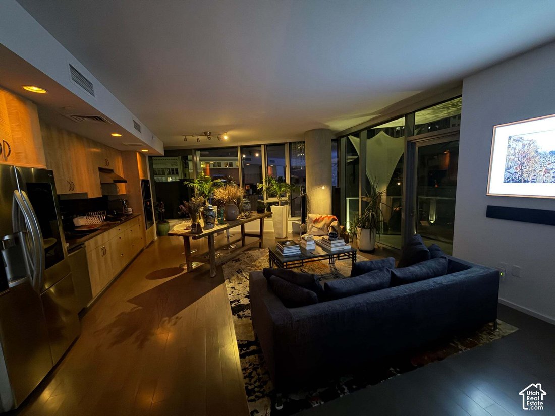 Condo in Salt Lake City, Utah, United States 5 - 17865276