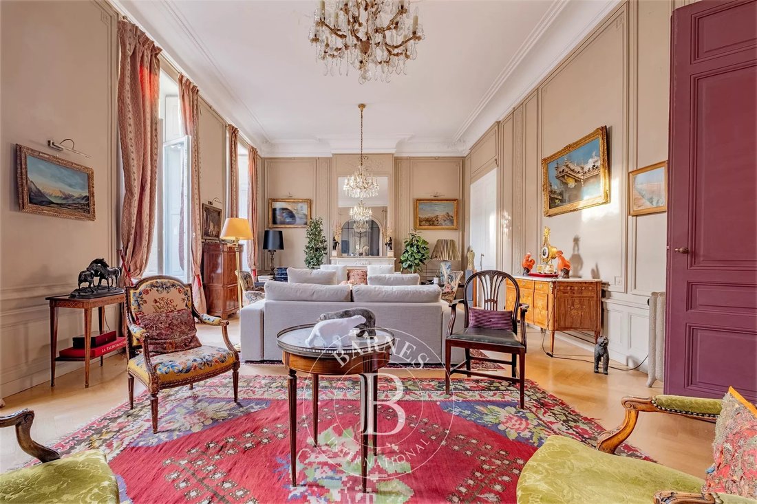 Apartment in Grand Parc-Chartrons-Paul Doumer, Bordeaux, France 2 - 19051988