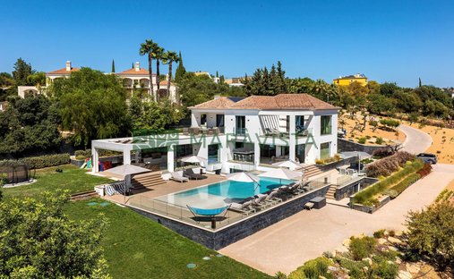 Villa in Loule (Sao Clemente), Algarve, Portugal 1