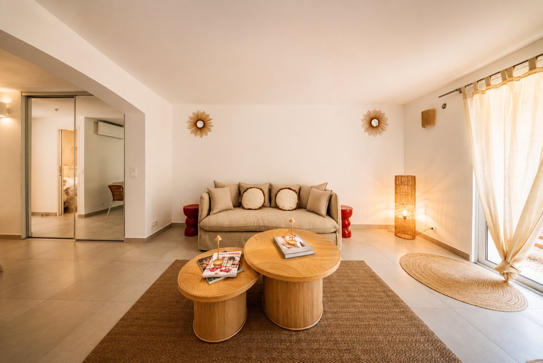 Apartment in Zone Est Diffuse, Saint-Tropez, France 4 - 19052126