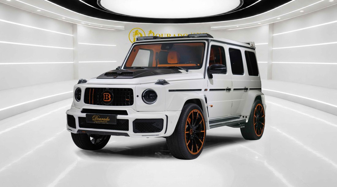 Suv in Dubai, United Arab Emirates 3 - 19056413