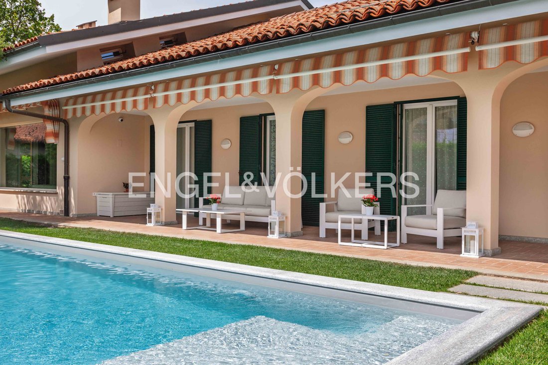 Villa in Fossano, Piemont, Italien 1 - 19056658