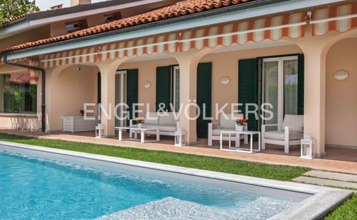 Villa in Fossano, Piemont, Italien 1