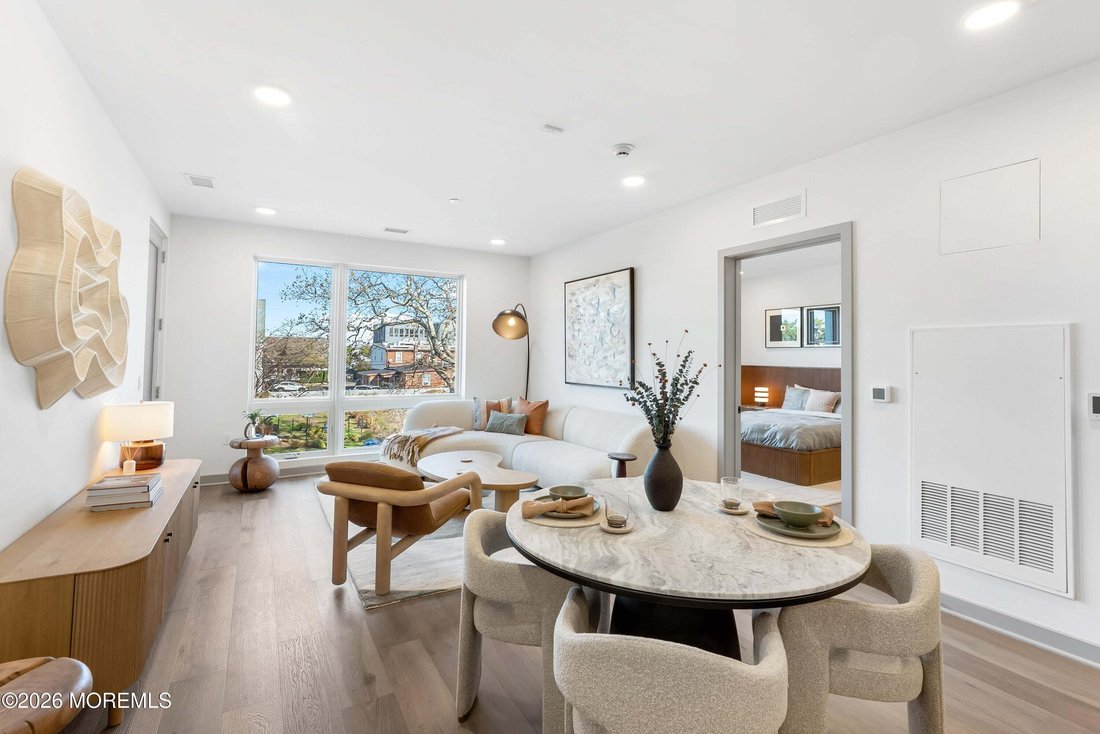 Condo in Long Branch, New Jersey, United States 3 - 19056735