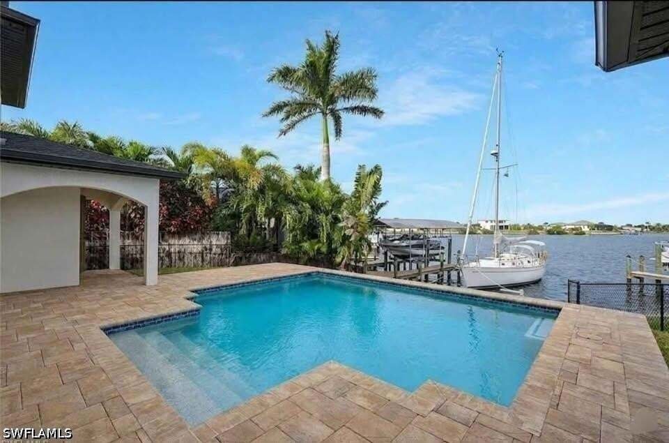 Maison à Cape Coral, Floride, États-Unis 5 - 18770989