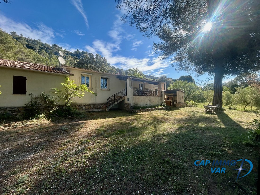 Haus in Signes, Provence-Alpes-Côte d'Azur, Frankreich 2 - 16847236