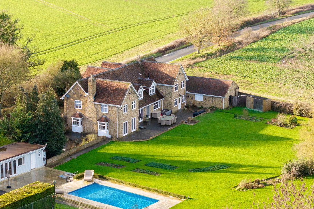 Haus in Hertford, England 1 - 19056767