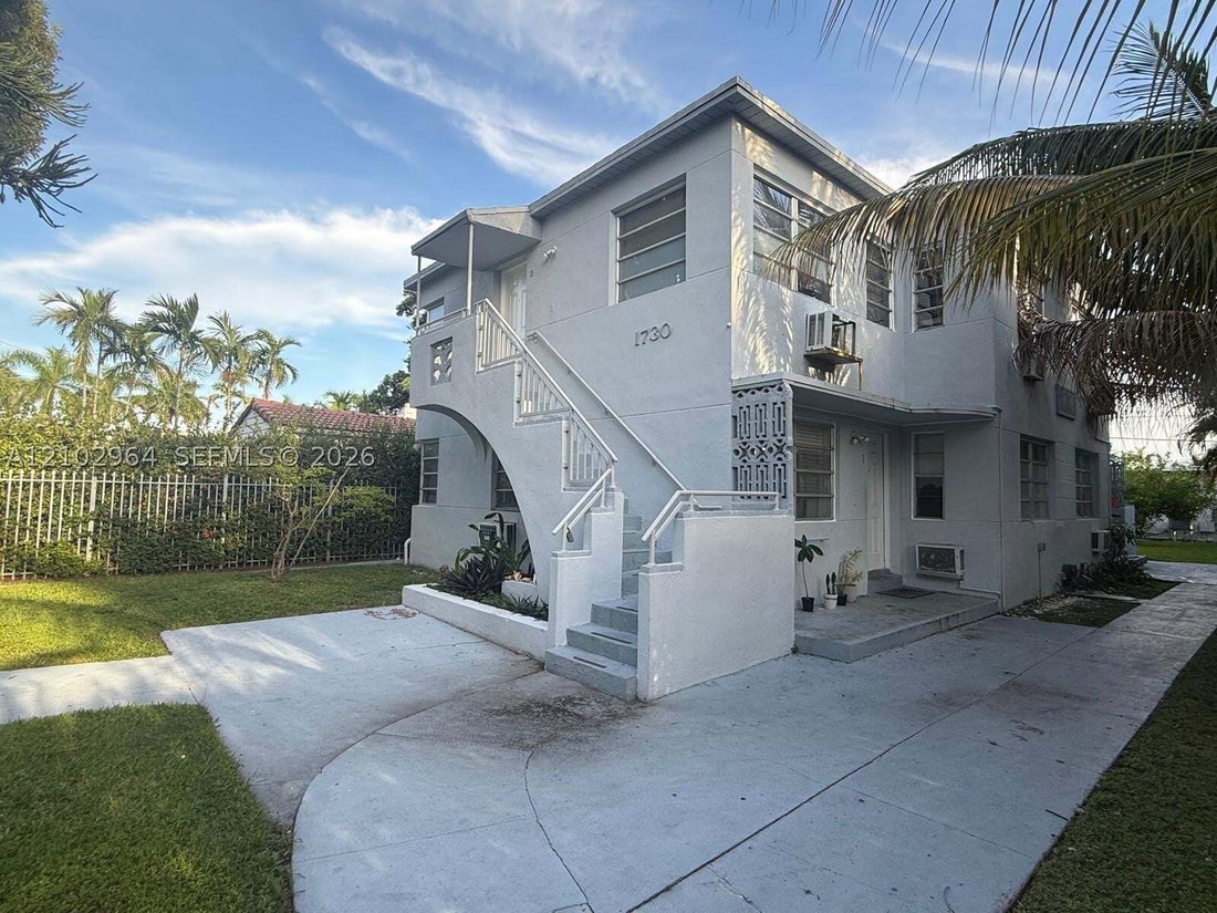 Miami Beach, Florida, United States 2 - 19056758
