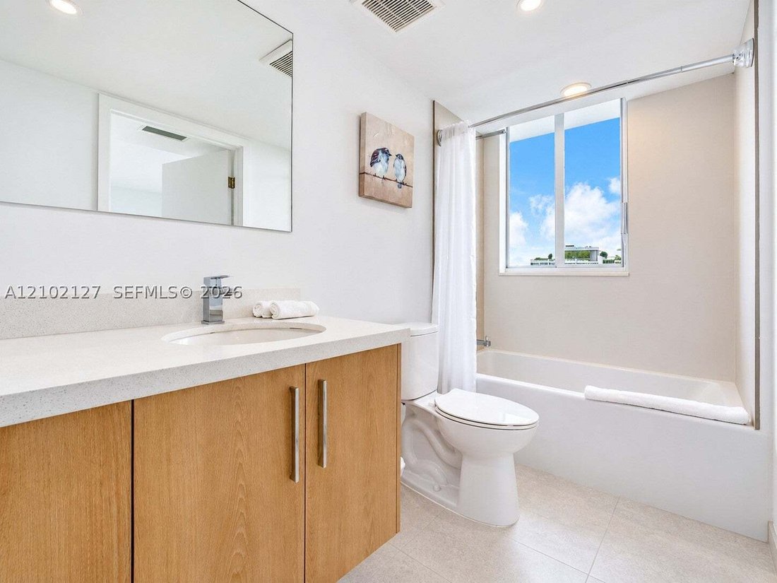 Condominio en Bal Harbour, Florida, Estados Unidos 5 - 19056747