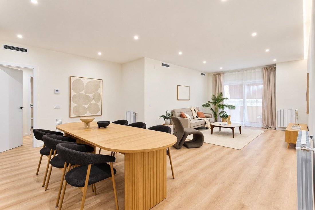 Appartement à Eixample, Barcelone, Espagne 1 - 18595127